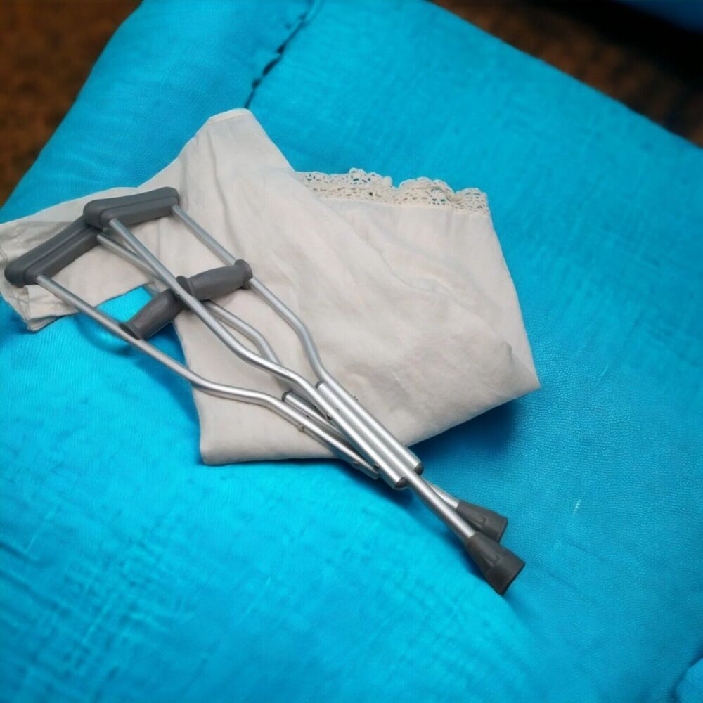 American Girl Doll Crutches Gray Pleasant Company Handmade Hospital Gown Outfit